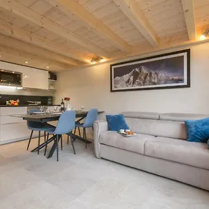 residence-grand-roc-bruyeres-119-chamonix.hotels-rhonealpes.com/
